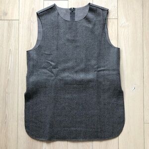Giordano Wool Blend Vest Top in Gray